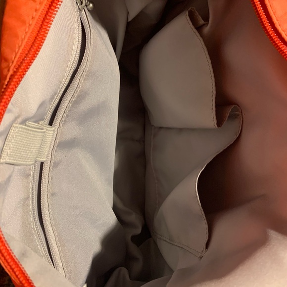 Baggallini Orange Shoulder Bag - Picture 5 of 6